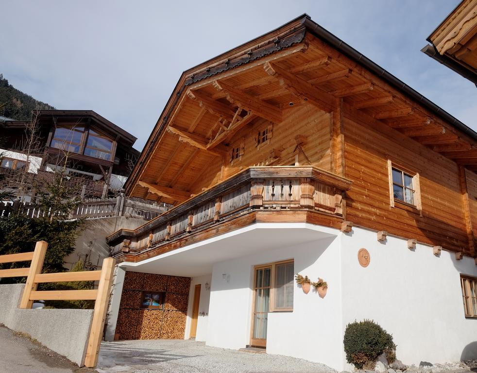 Ferienhaus Stubaiblick Neustift im Stubaital Zimmer foto