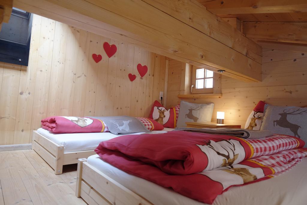 Ferienhaus Stubaiblick Neustift im Stubaital Zimmer foto
